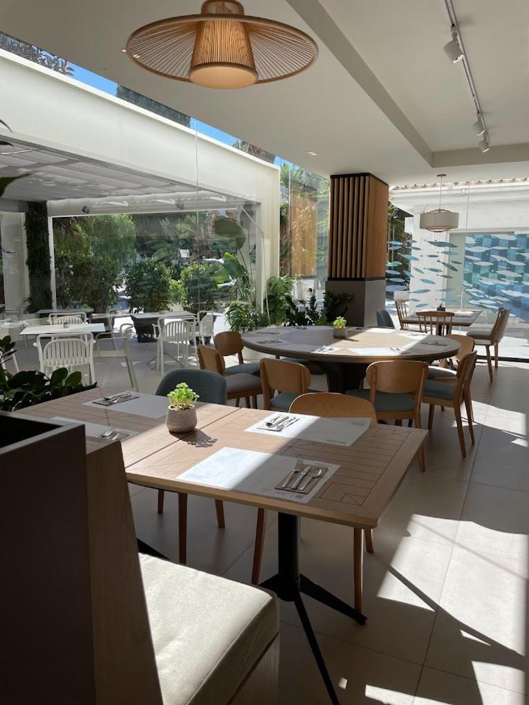 Puerto Apartamento en OCCIDENTAL PUERTO BANUS Marbella Exterior foto
